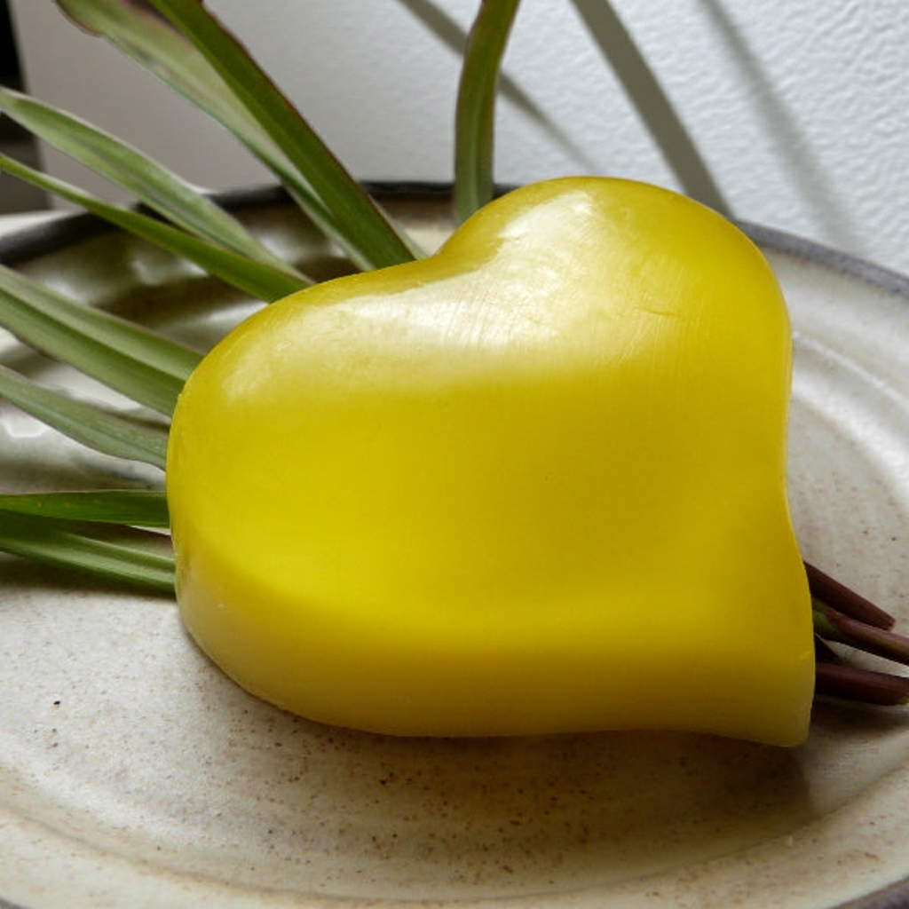 Přírodní mýdlo s kozím mlékem Lemongras – srdíčko
