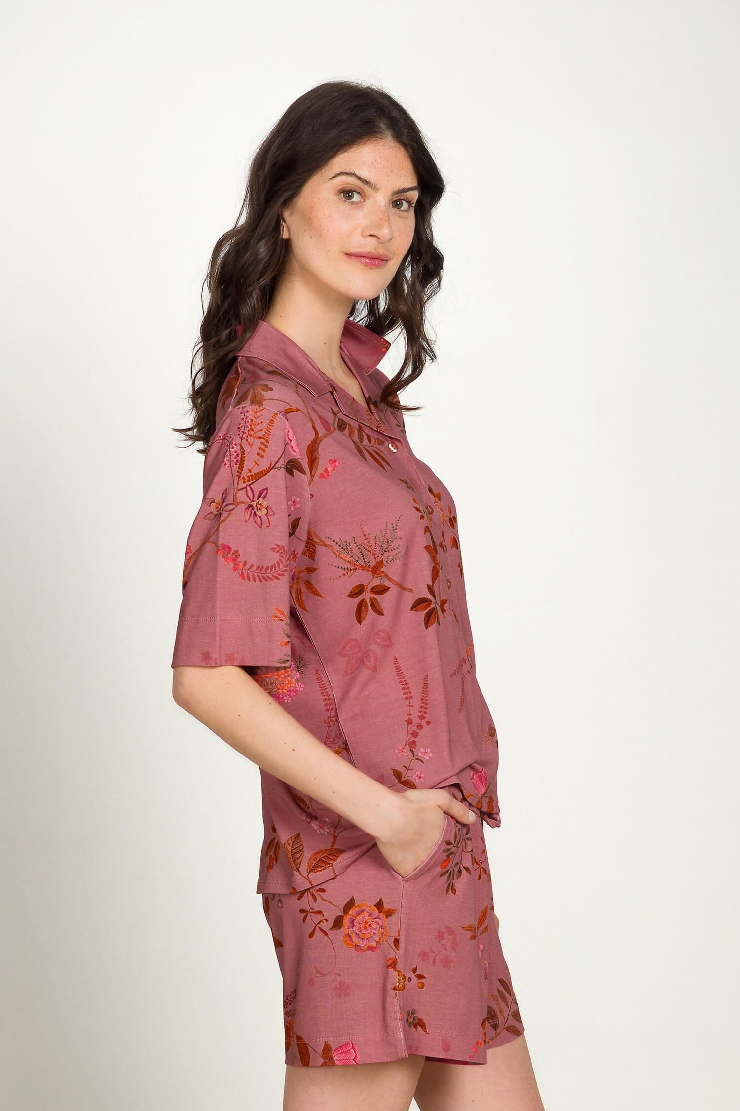 Dark pink short sleeve top Flora Bodhi Flower