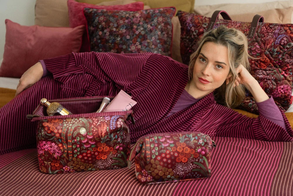 Kosmetiktasche (mittelgroß) – Cooper Querida Velvet - Pip Studio (rot)